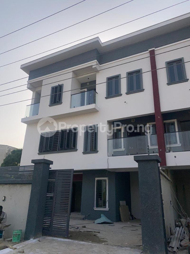 For Sale : 4 Bedroom House in Adeniyi Jones Ikeja Lagos