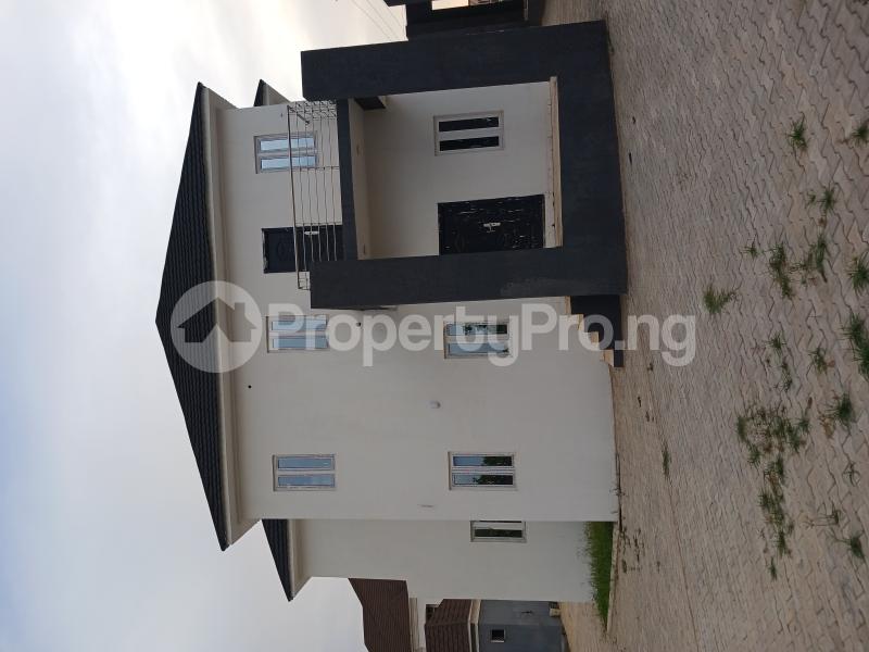 For Sale : 4 Bedroom House in Jabi Abuja