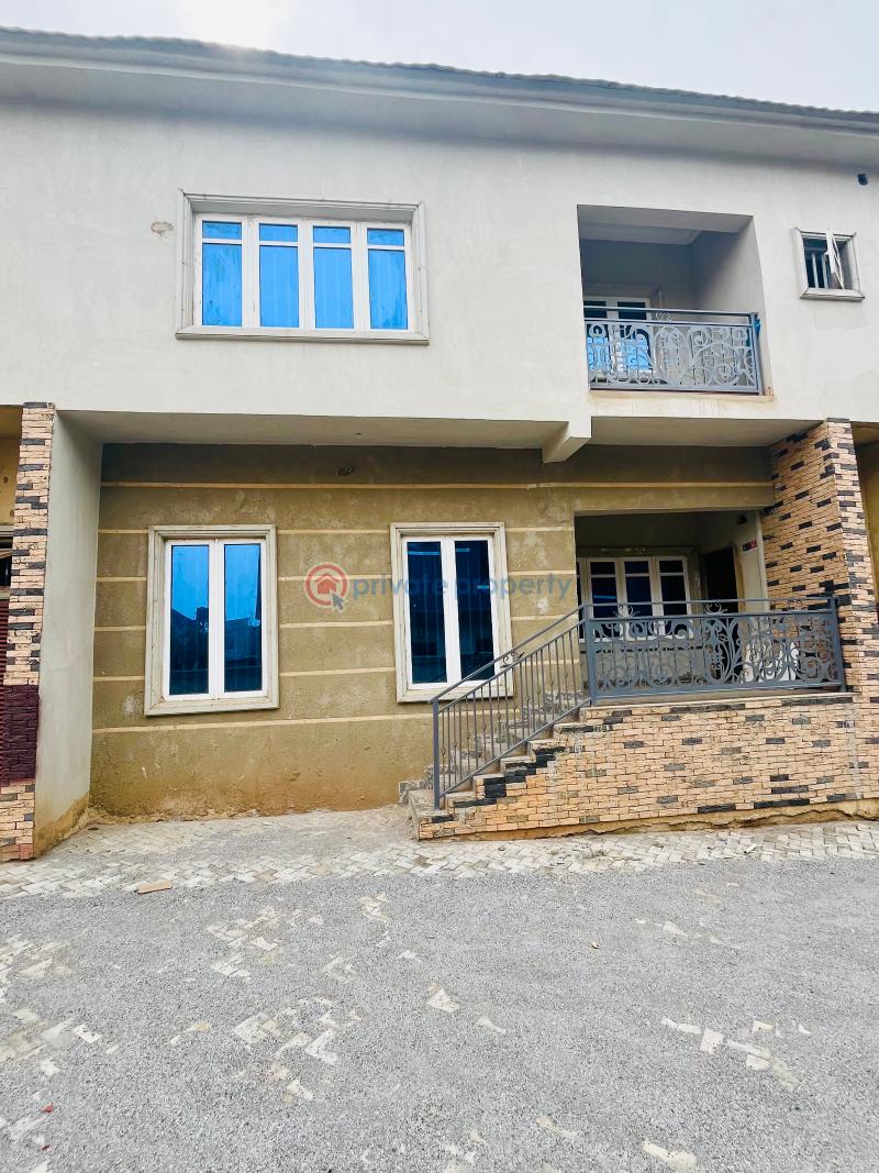 For sale: 3 bedroom Terraced Duplex Estate In Lokogoma Lokogoma Abuja Phase 2 (PID: 3PBMXL)