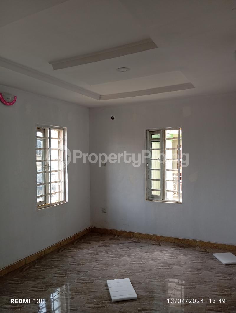 For Rent : 2 Bedroom Flat / Apartment in Ifako-ogba Ogba Lagos