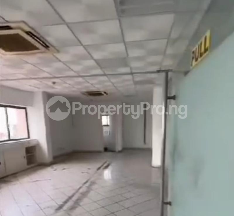 For Rent : Commercial Property in Ligali Ayorinde Victoria Island Lagos