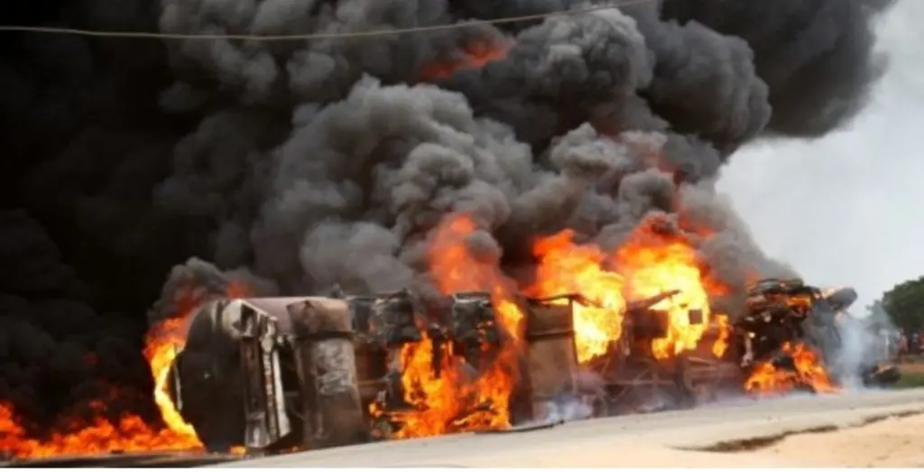 Tanker Explodes On Lagos-Ibadan Expressway