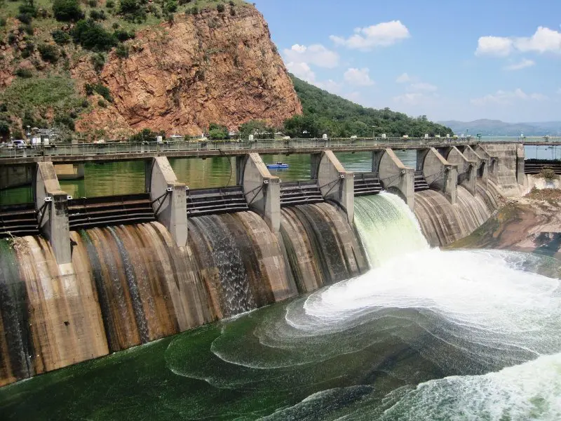 Explosion Hits Nigeria’s Zungeru Hydro Plant In Niger