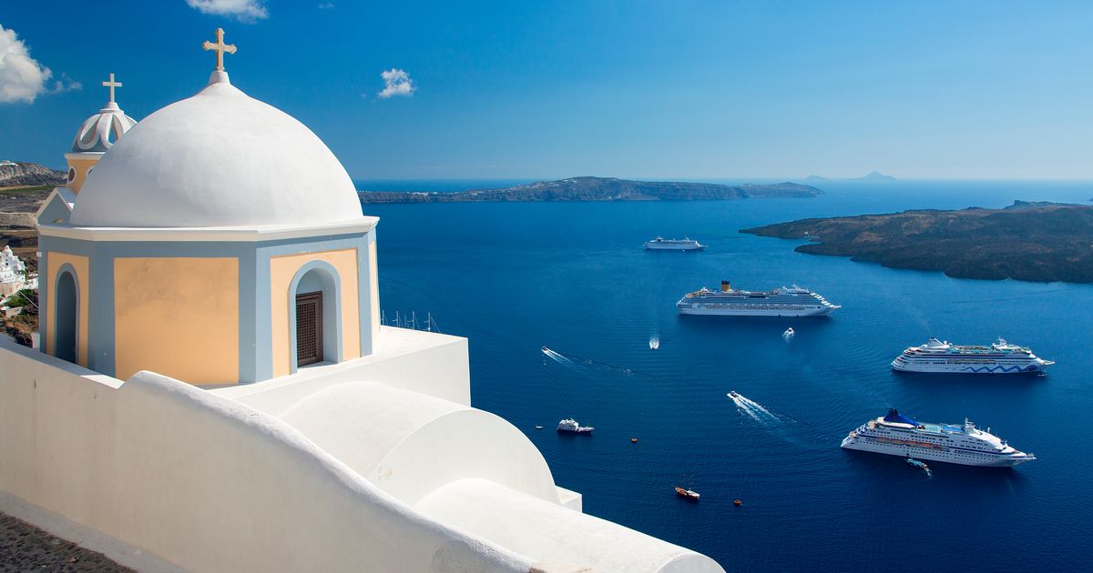 Foreign Office warns Greece holidaymakers to do one thing before they travel