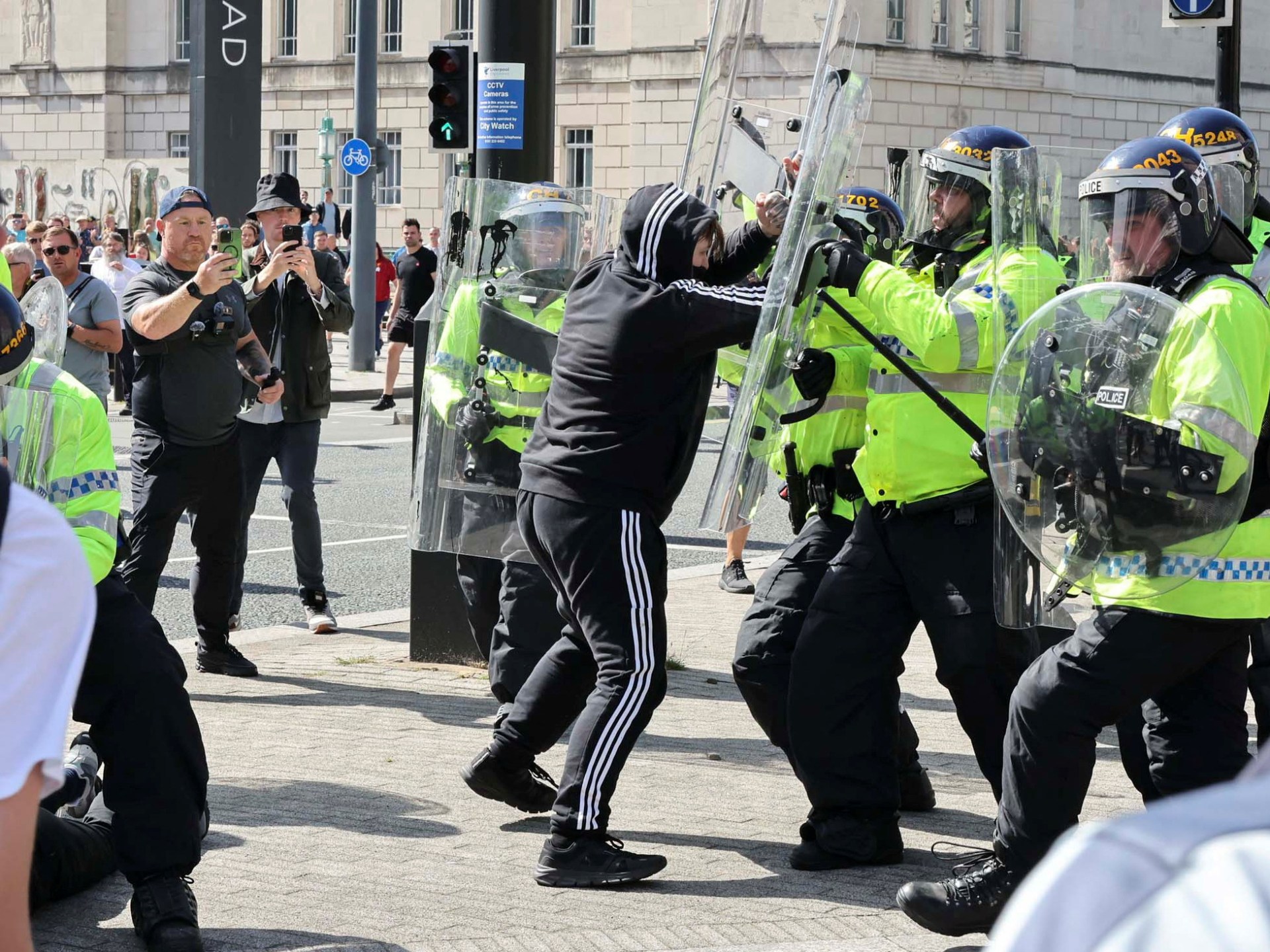 Far-right Protesters Clash With Police In UK Cities As unrest Spreads