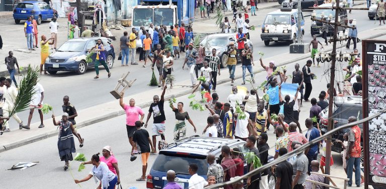 #EndBadGovernanceInNigeria: Protesters Lay Siege To Wike’s Mansion In Rivers