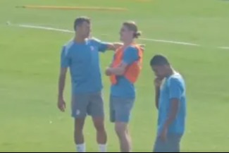 Chelsea legend spotted taking Conor Gallagher under his wing in Atletico Madrid training