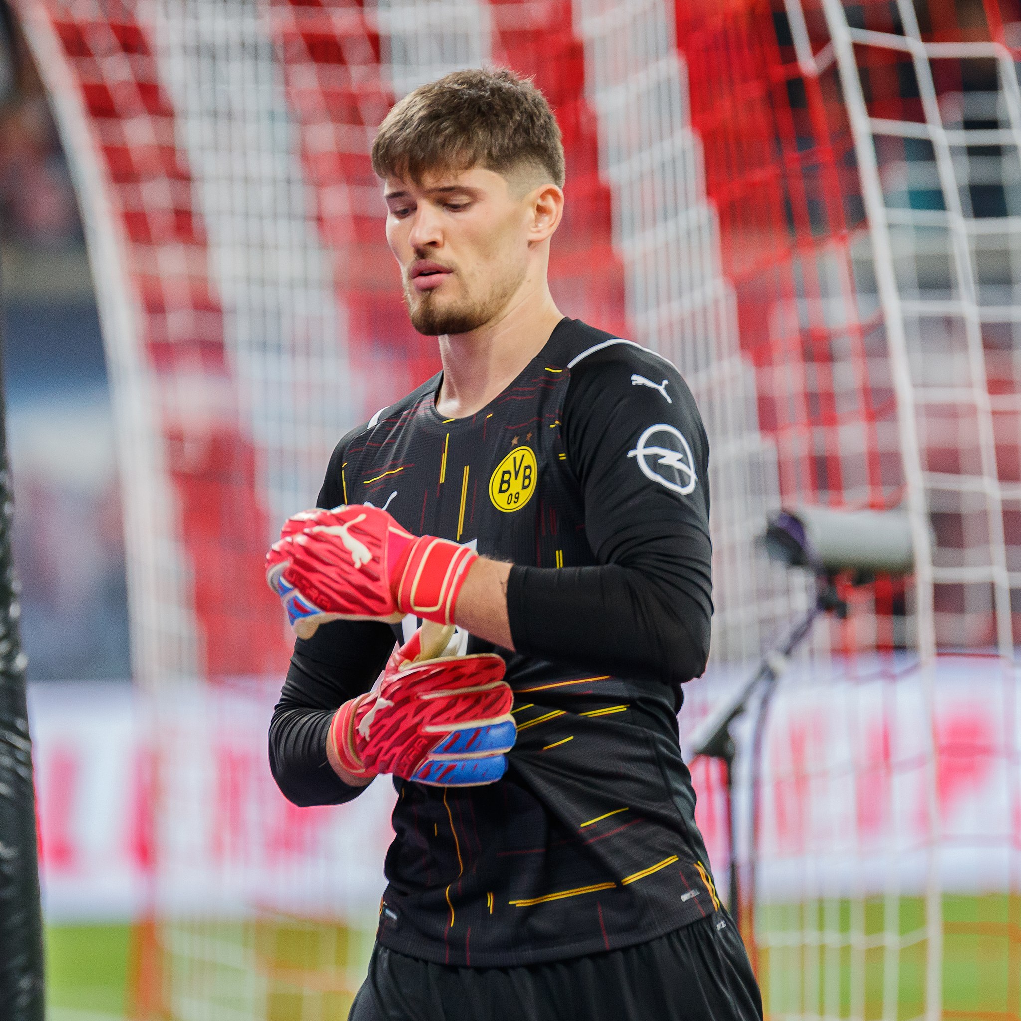 Ranking the 10 best Bundesliga goalkeepers for the 2024/25 season