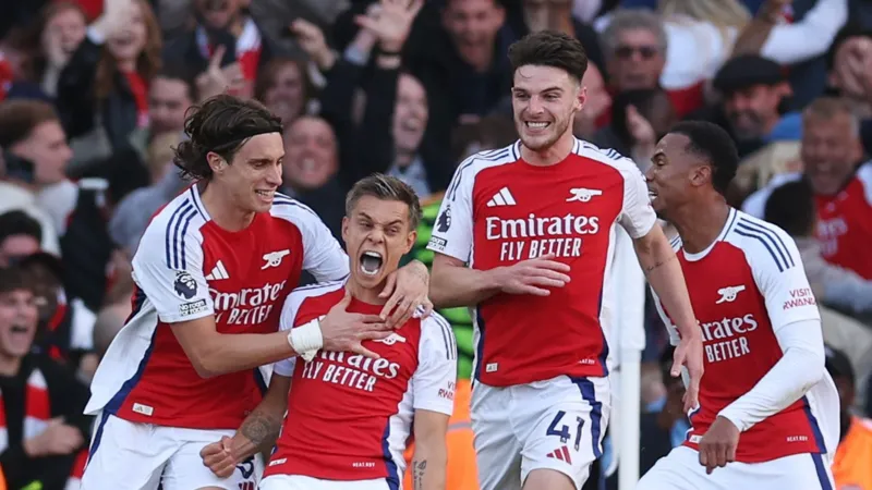 EPL: Arsenal 4 – 2 Leicester