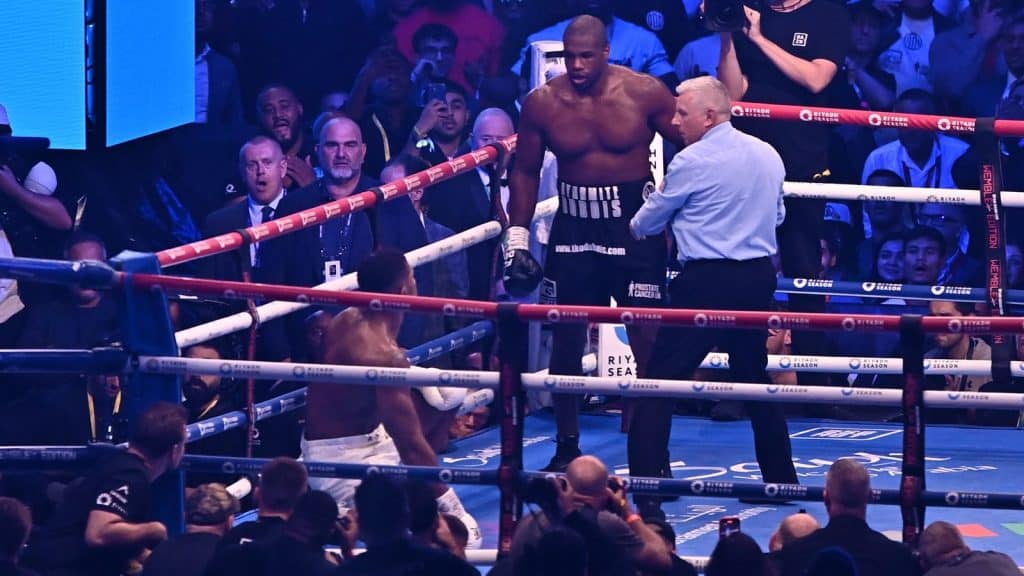 Daniel Dubois Defeats Anthony Joshua By Knockout In Fifth Round 