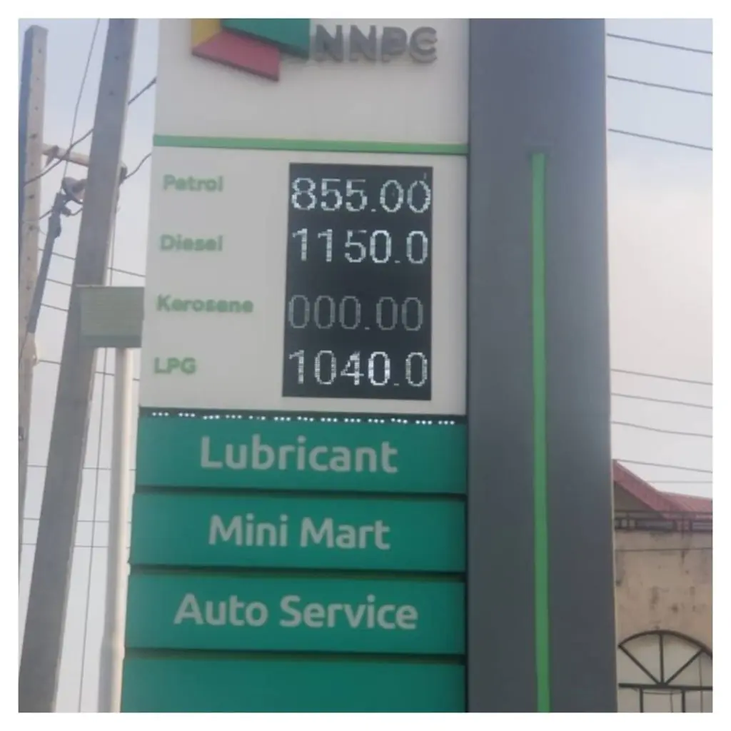 NNPCL Sells Fuel At N855 Per Litre 