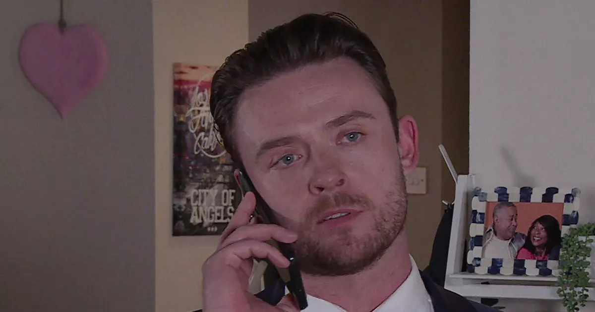 ITV Coronation Street fans spot new clue that ‘proves’ Joel Deering’s fate