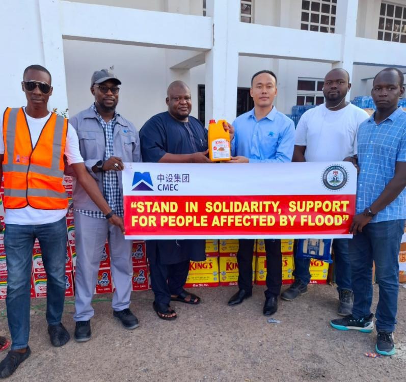 Chinese firm donates 11 tons of food supplies to Borno flood victims