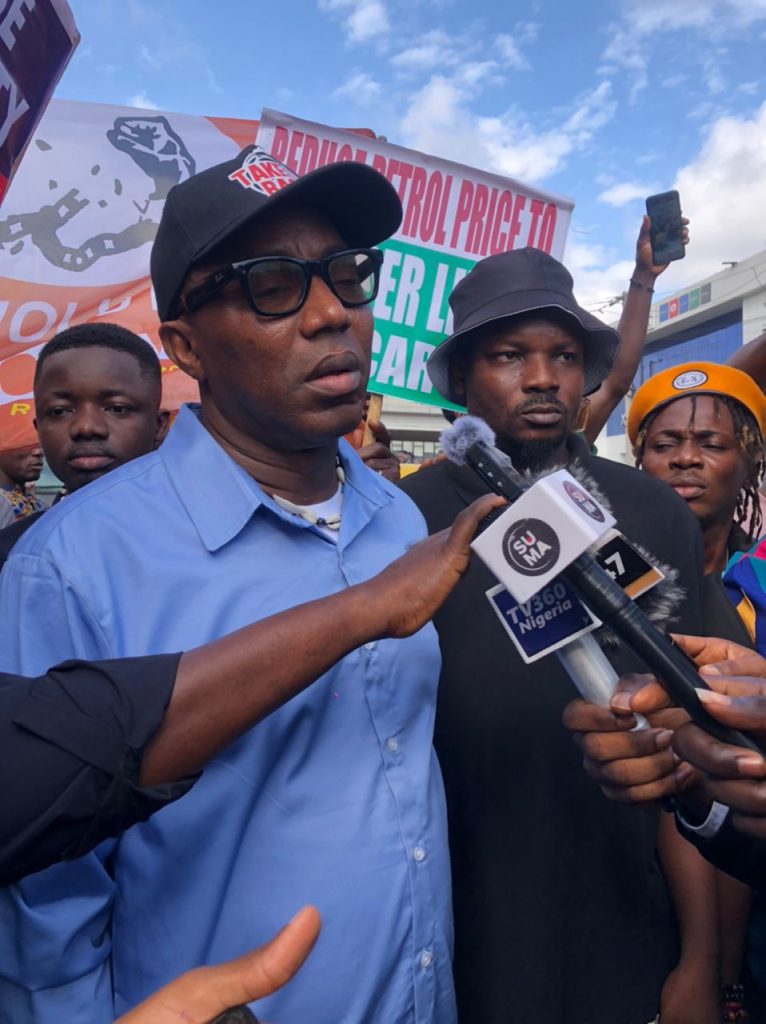 Sowore Arrives Ikeja Under Bridge For October 1 Protest 