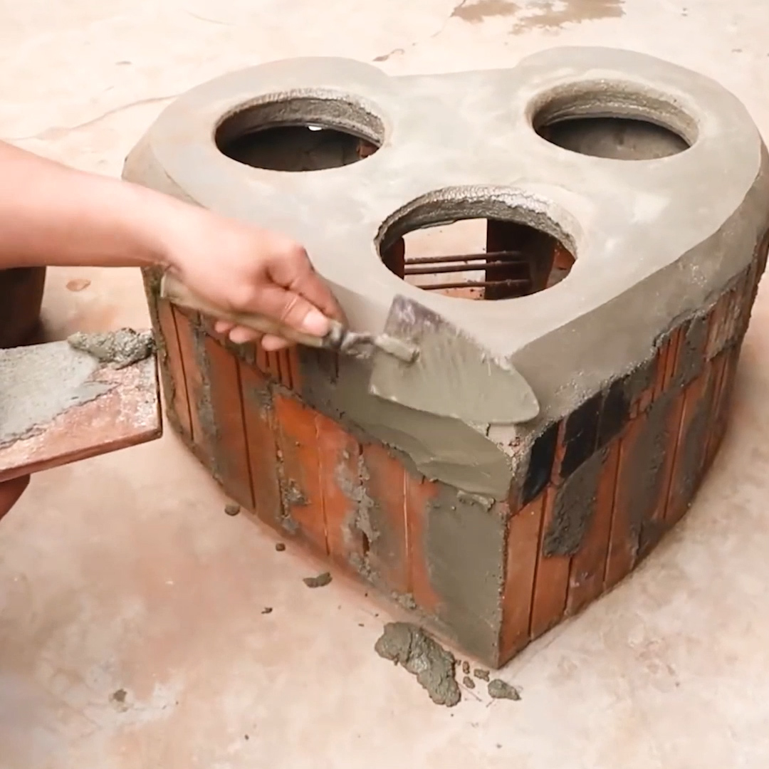 A DIY Heart-shaped Stove Idea For You! [Video]