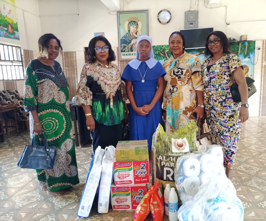 Group donates gift items to Enugu motherless babies home – Blueprint Newspapers Limited