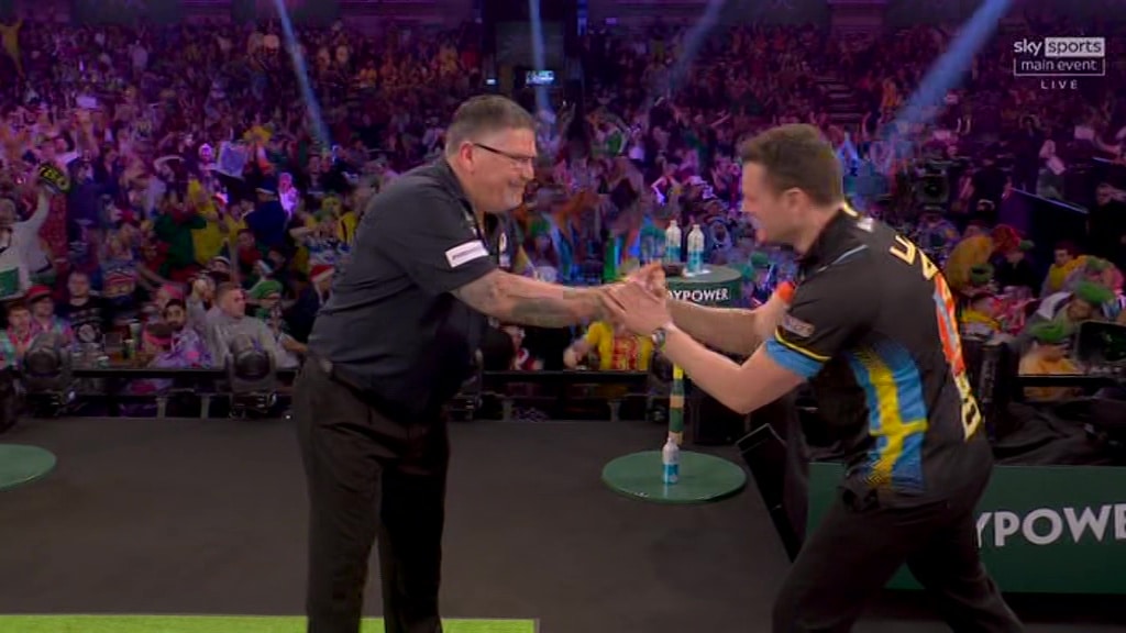 Gary Anderson suffers unwanted career first in shock defeat at PDC World Championship