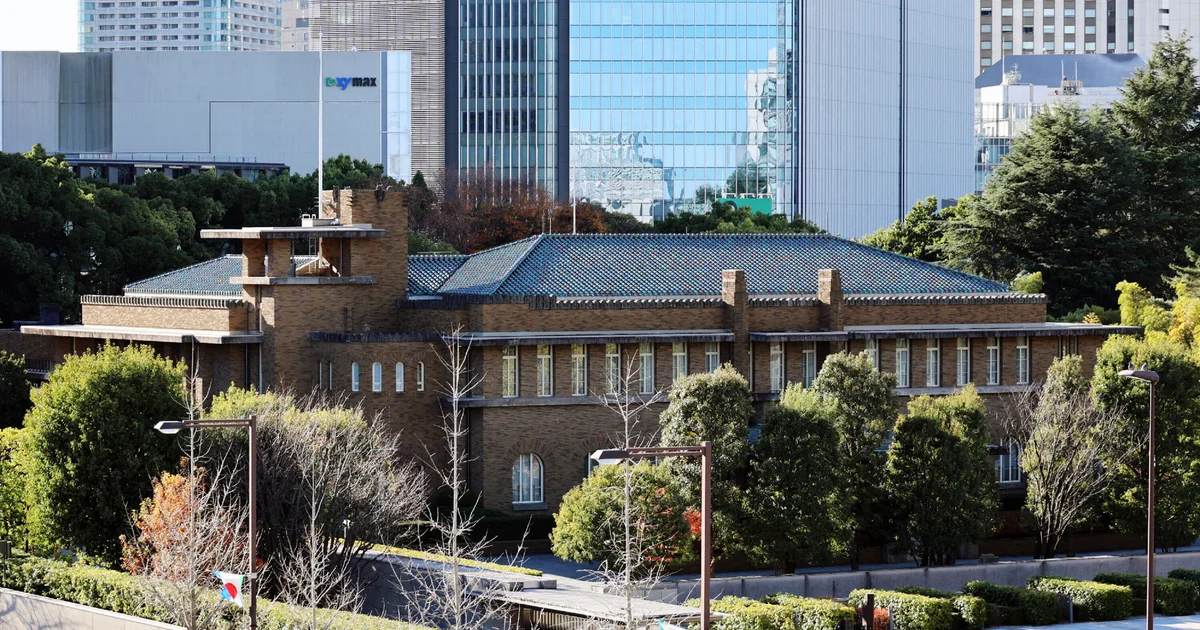 Japanese Prime Minister Sanae Takaichi moves into "haunted" official residence