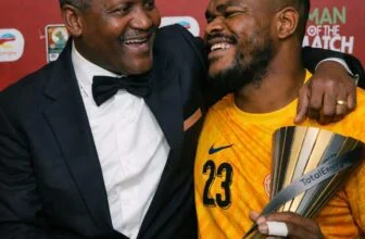 Africa’s richest man, Aliko Dangote, took time out of his busy schedule to celeb