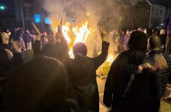 «Cette fois-ci, c’est une révolution»: paroles d’Iraniens revenus d'un pays en crise