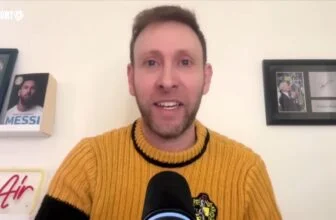 Ben Jacobs in a Hufflepuff jersey.