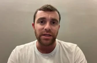 Fabrizio Romano speaking on his Youtube channel.