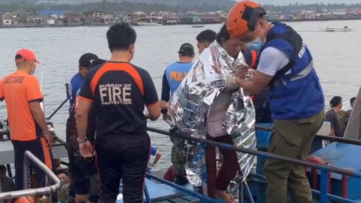 Ferry carrying over 350 people sinks in Philippines, killing at least 15 | Aviation News 2 Ferry carrying over 350 people sinks in Philippines, killing at least 15 | Aviation News