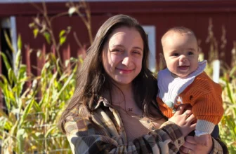 Illinois teen arrested for allegedly stabbing pregnant mom to death, setting home on fire