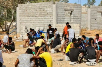 Libye: une fosse commune découverte avec 21 migrants subsahariens abattus