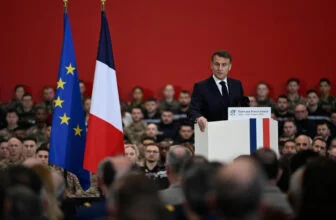 Live: Macron to meet leaders of Denmark and Greenland in Paris