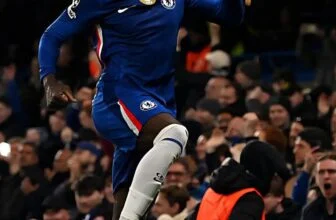 Paul Merson explains why Chelsea will beat Crystal Palace 2-0 this weekend: