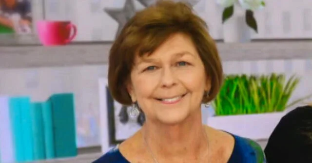 2/15: CBS Weekend News - CBS News