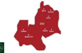 Drama as Oyegun locks Owie out of ADC caucus meeting in Edo