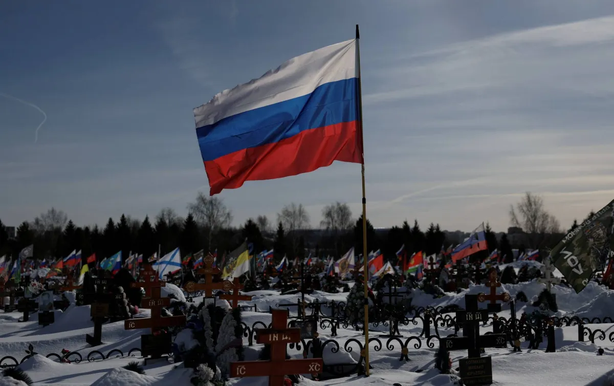 Four Years into War, Russia’s Energy Revenues Drop but Oil Keeps Flowing 