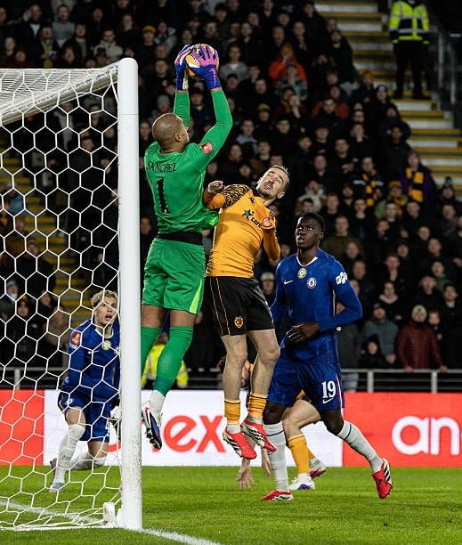 Liam Rosenior: Robert Sanchez is now one of the best Premier League goalkeepers