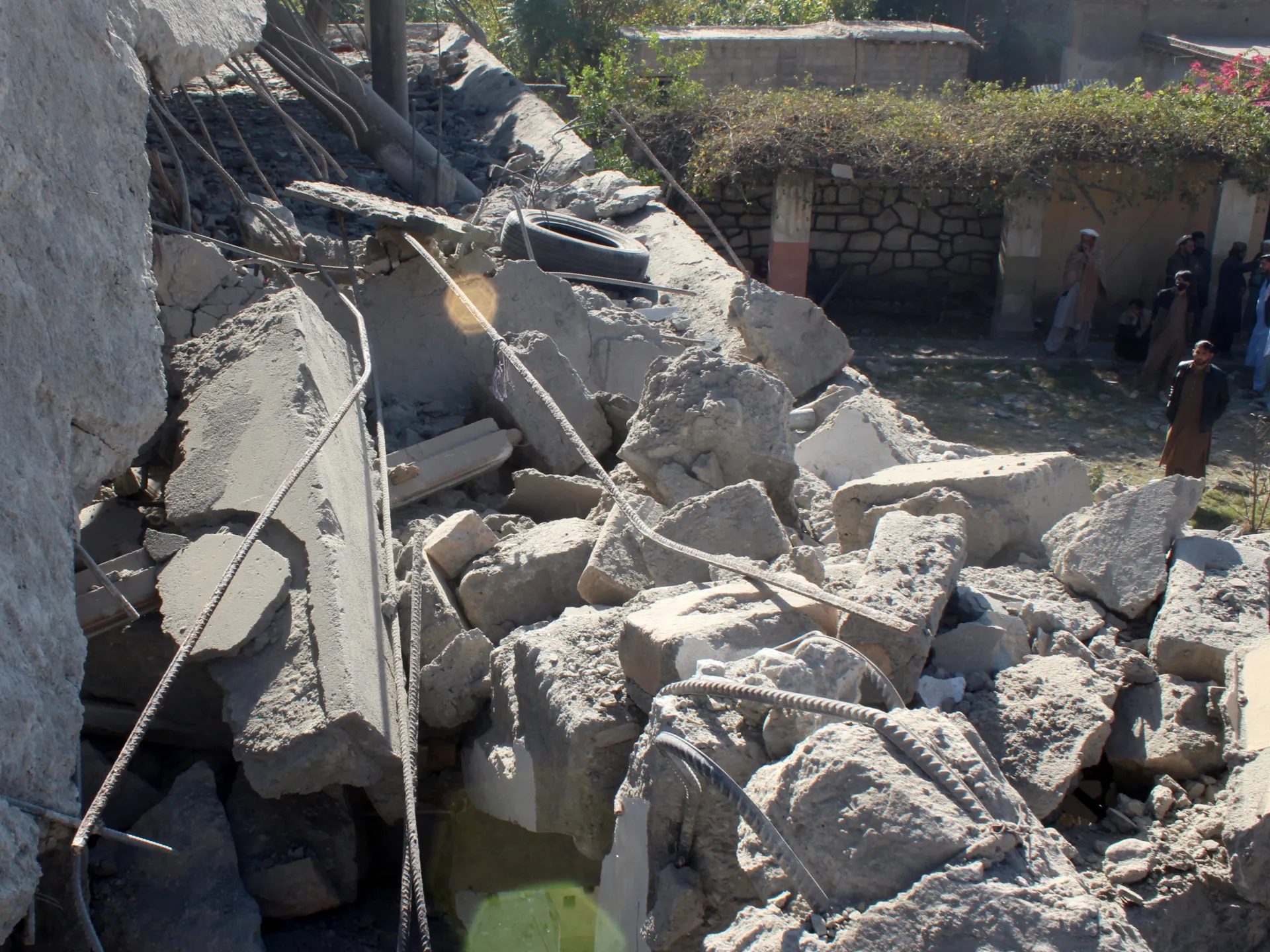 Pakistan carries out strikes in Afghanistan after spate of suicide attacks | Pakistan Taliban News 1 Pakistan carries out strikes in Afghanistan after spate of suicide attacks | Pakistan Taliban News