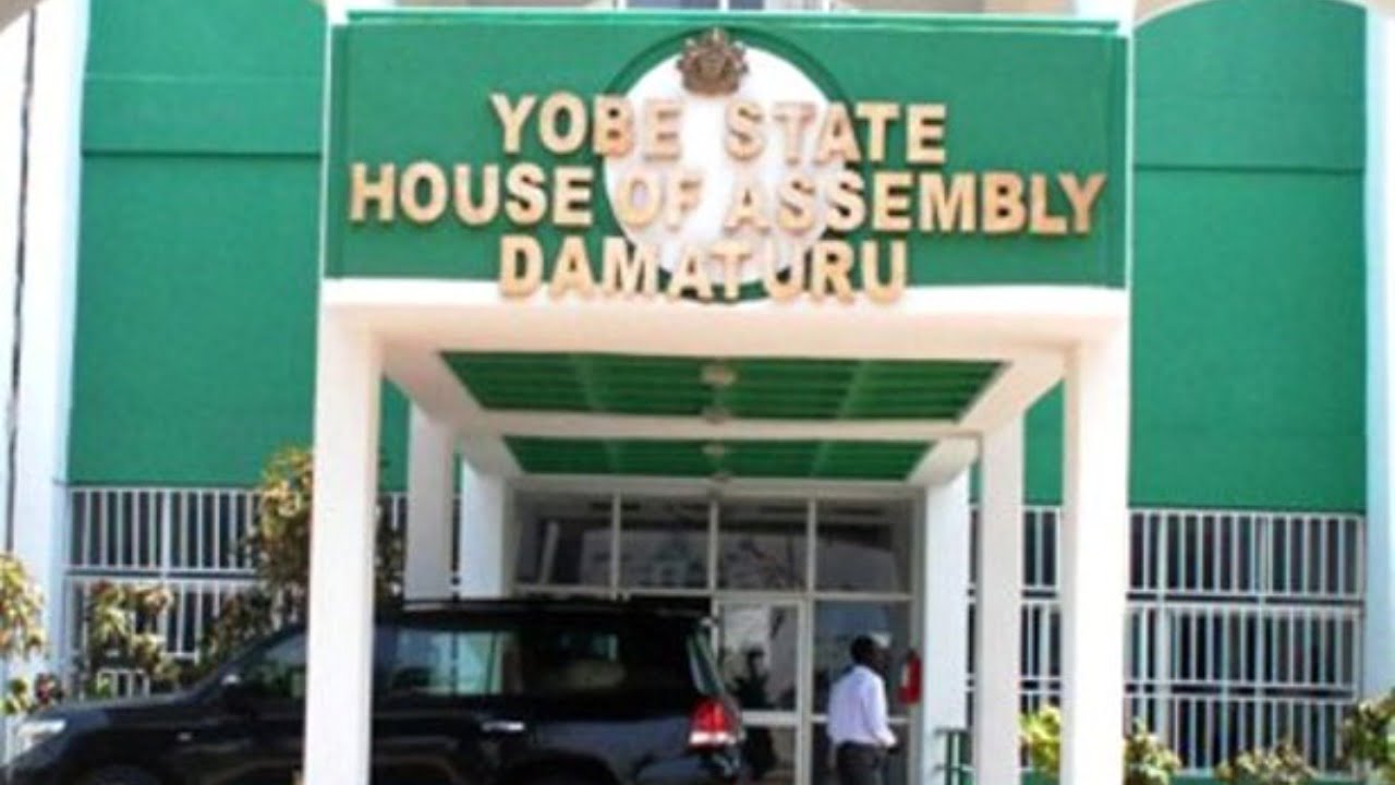 Yobe Assembly sets up ad-hoc committee to probe healthcare complaints 1 Yobe Assembly sets up ad-hoc committee to probe healthcare complaints