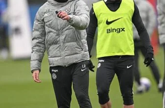 Chelsea players are happy to face PSG – Liam Rosenior