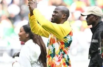 Despite CAF rulling, Senegal parade AFCON trophy at Stade de France
