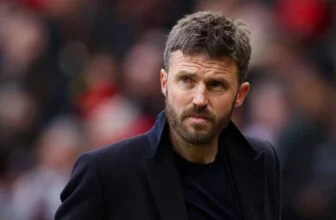 Man United gain massive advantage in Champions League race after rival setbacks