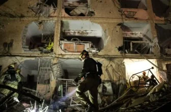 More than 100 wounded in Iranian strikes on Israel, Trump threatens to "obliterate" Iran's power plants