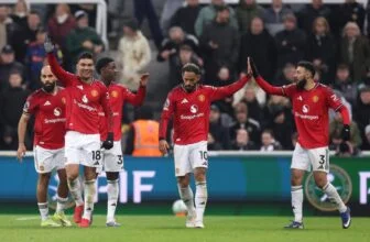 Roberto Carlos sends message to Man Utd star, who won 100% aerial duels vs Aston Villa