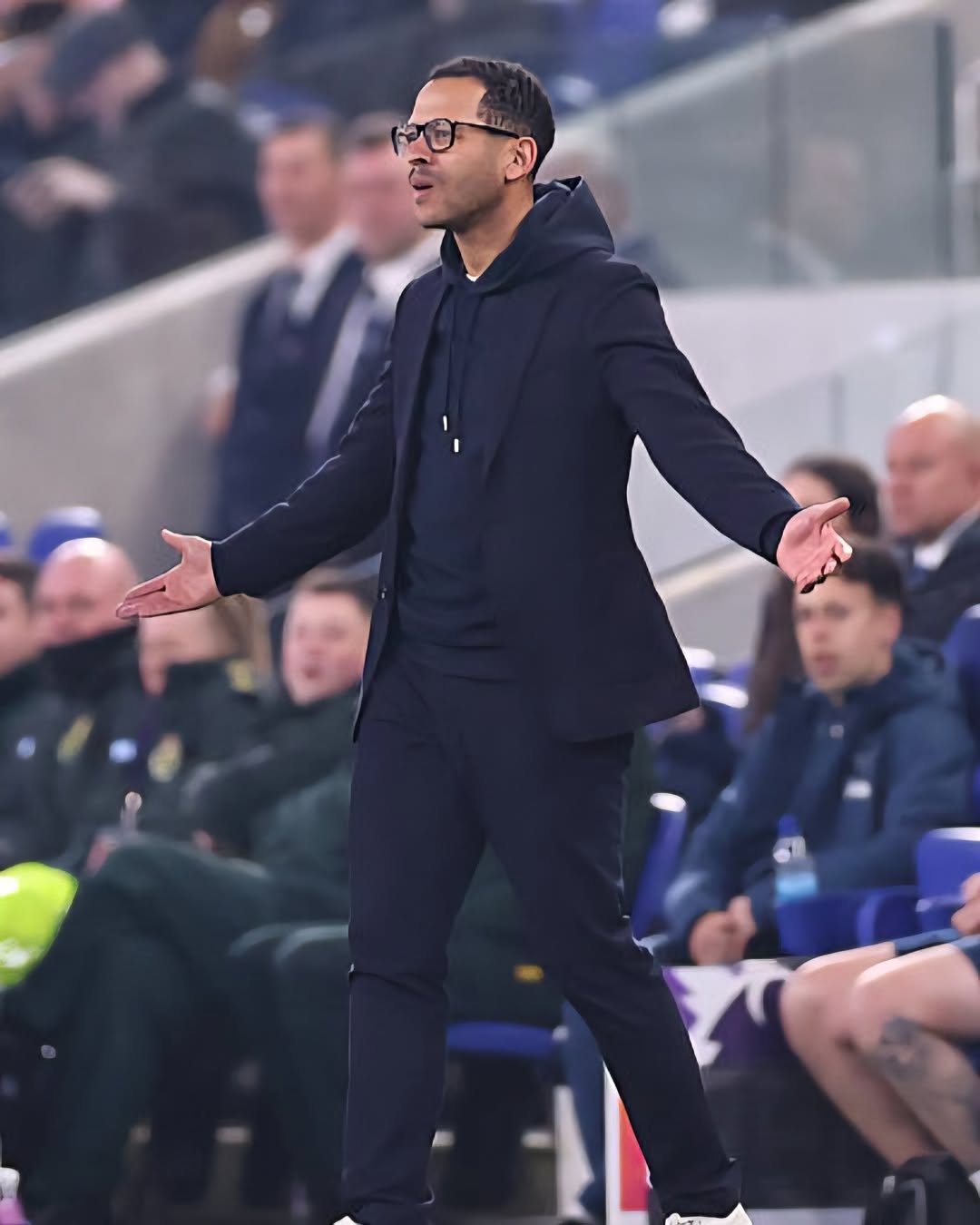 Rosenior Exposed: No Tactics, No Clue, Not Chelsea Level! 1 Rosenior Exposed: No Tactics, No Clue, Not Chelsea Level!