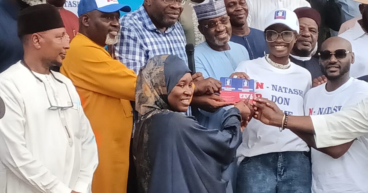 2face's wife, Edo PDP lawmakers defect to NDC