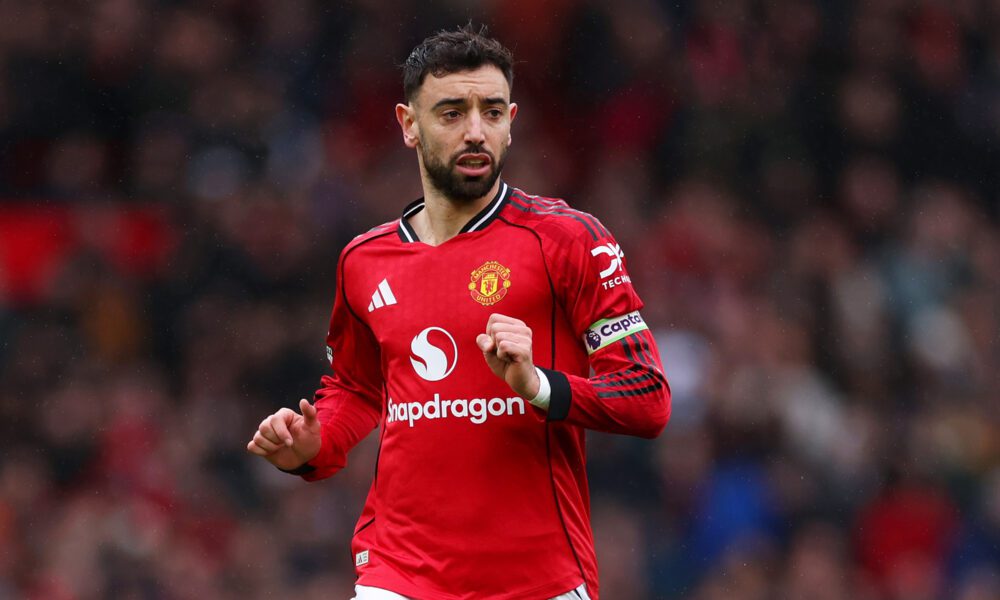 Bruno Fernandes officially named FWA Footballer of the Year after stunning 27-G/A season