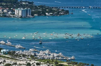 Possible boat explosion at North Miami Beach sandbar injures 11 people