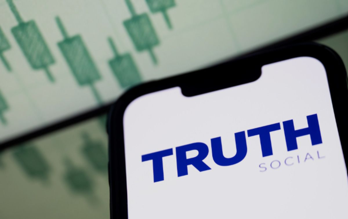 Truth Social Crypto ETFs Withdrawn After Strategy Shift