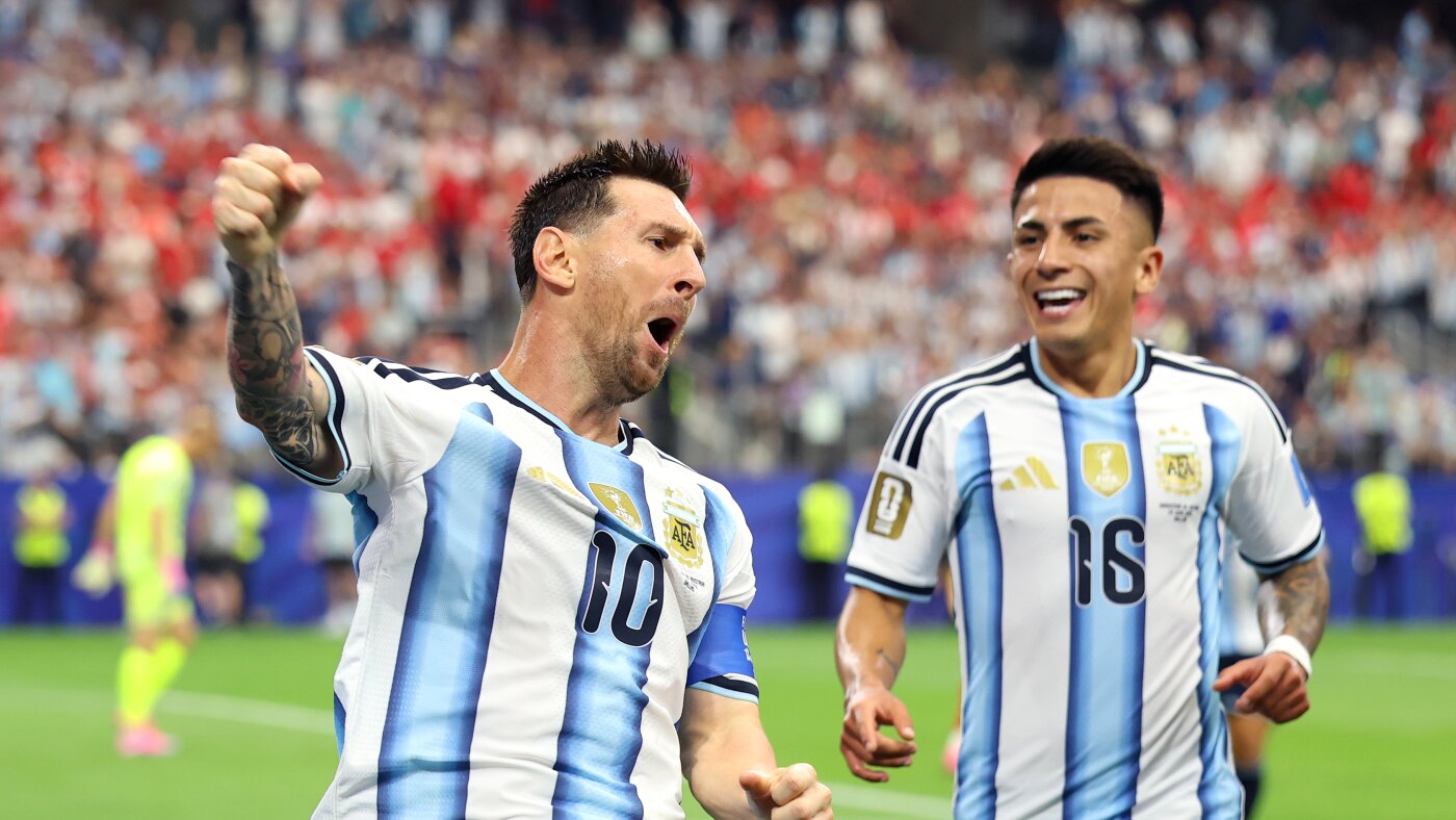 Argentina's Lionel Messi sets World Cup scoring record : NPR 3 Argentina's Lionel Messi sets World Cup scoring record : NPR