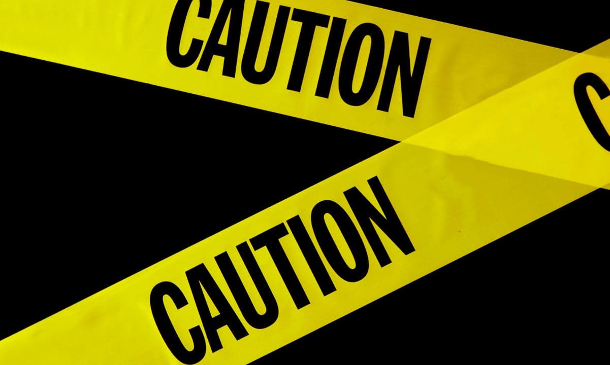 DeFi Users Warned to Revoke Approvals Before Anthropic's Mythos AI Launches 1 DeFi Users Warned to Revoke Approvals Before Anthropic's Mythos AI Launches