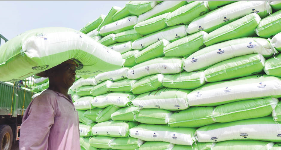 Federal Govt Distributes Free Fertiliser To 20,160 South-West Farmers